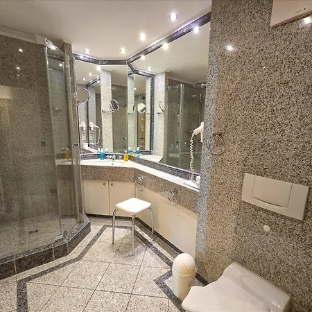 Duenenpark - Komfort Mit 1 Schlafzimmer Und Terrasse Im Erdgeschoss 250 * Binz